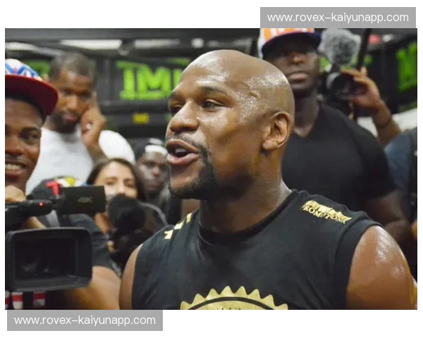 金钱、荣耀与十字路口的狩猎：深度复盘梅威瑟vs嘴炮的跨界TKO神话